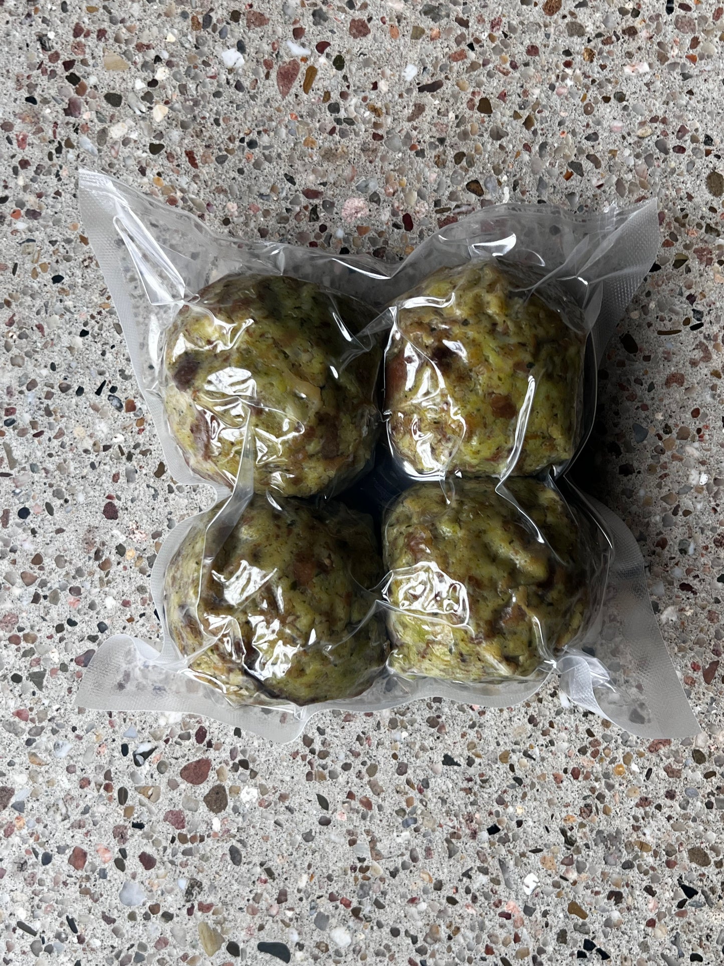 handgerollte Semmelknödel